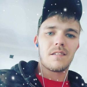 Meet your Posher, Drew